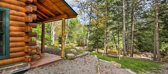 Cascadas y Adirondack Cabina en maderas Bran Nueva