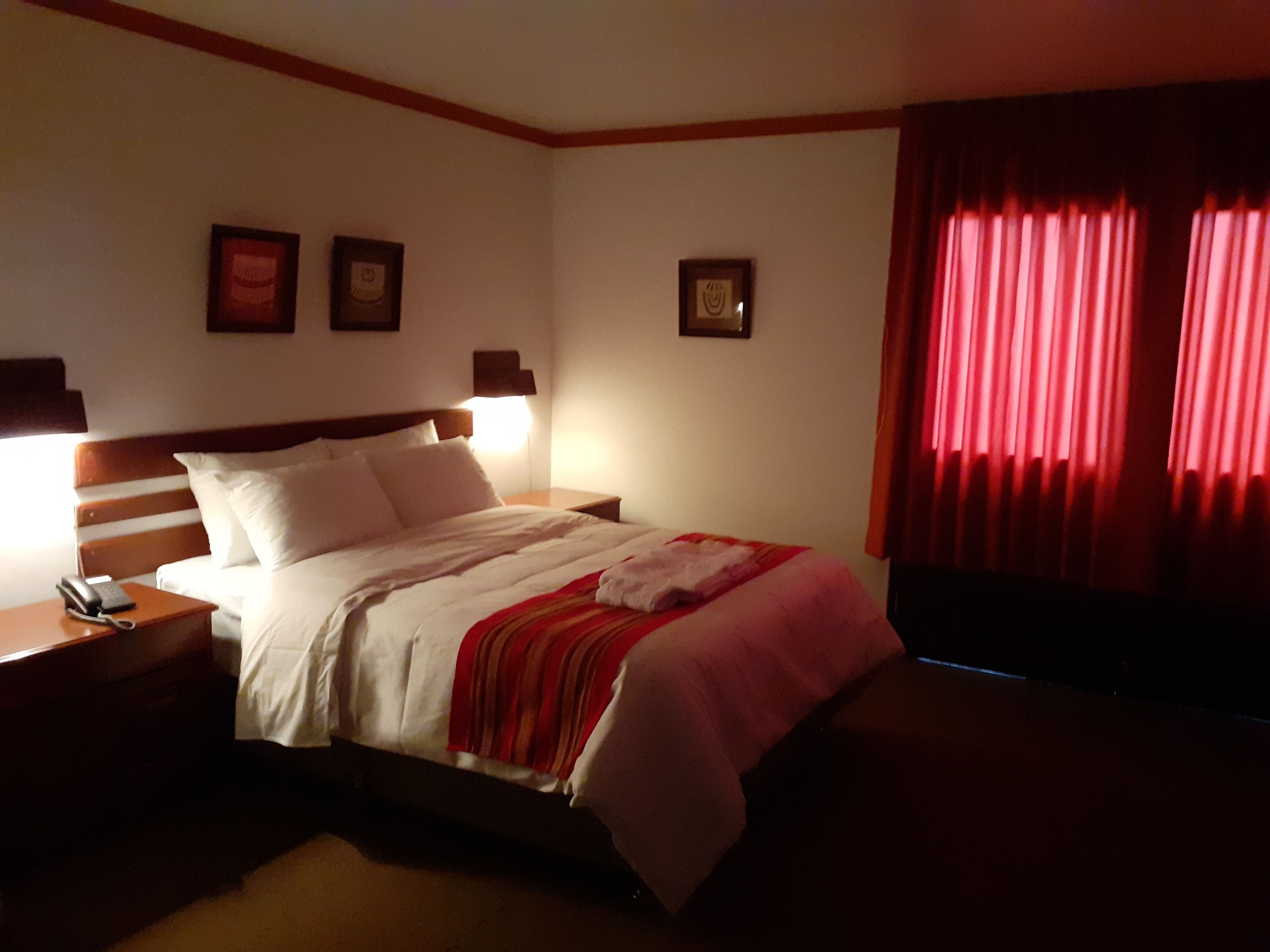 Photo - Explorer Deluxe Hotel