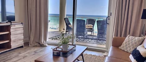 スマートテレビ、DVD プレーヤー