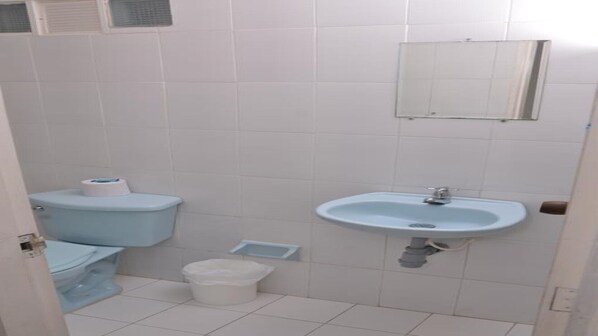 Bathroom - CASA VARGAS - Suite 13 (Cartagena)
