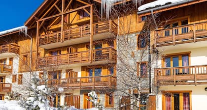 Appartement près des pistes! Piscine + Sauna