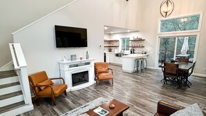 Unclassified image, 5 of 50, button - Little Bear Cottage Private,Luxury Getaway!SPA! FIRE PIT! 3 MLS FROM SNP (Three Rivers)