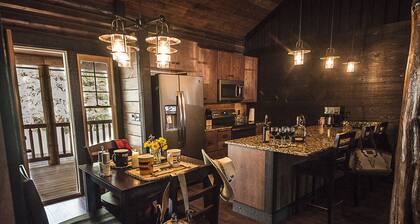 Bear Creek Cabins - Cabine de 1040 pieds carrés