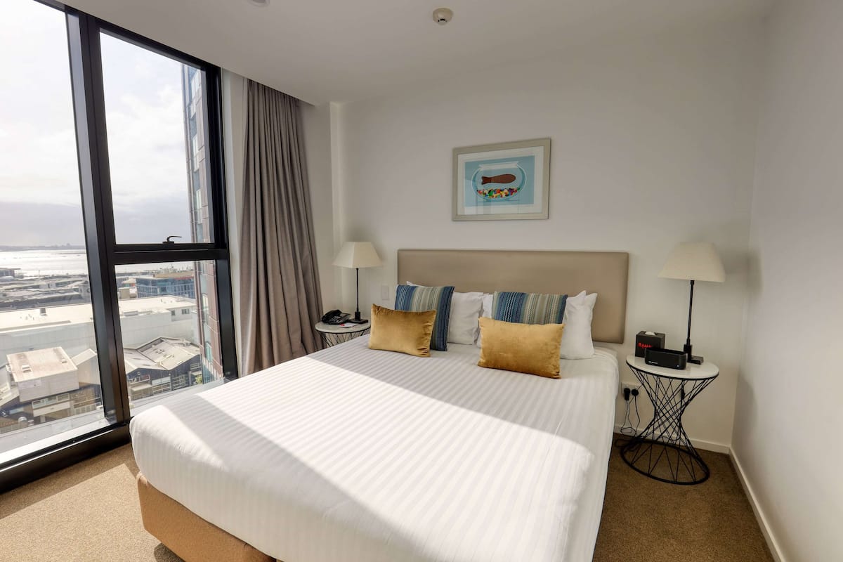 Soundproofing, iron/ironing board, free WiFi, bed sheets