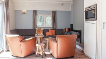 Smart-tv en een open haard