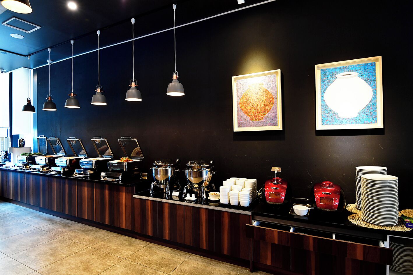 daily buffet breakfast (krw 10000 per person)