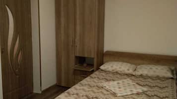 1 bedroom, desk, soundproofing, iron/ironing board