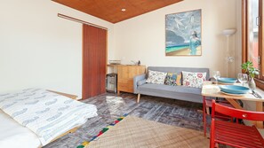 Casa família, 4 quartos | 4 quartos, escrivaninha, espaço de trabalho para notebook