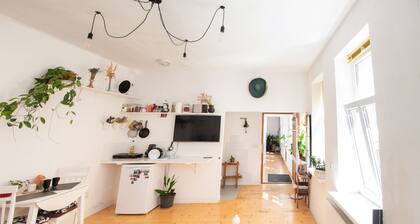 Apartment near beach with garden