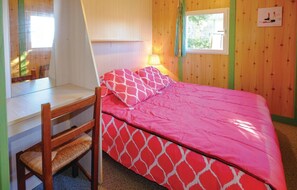2 bedrooms