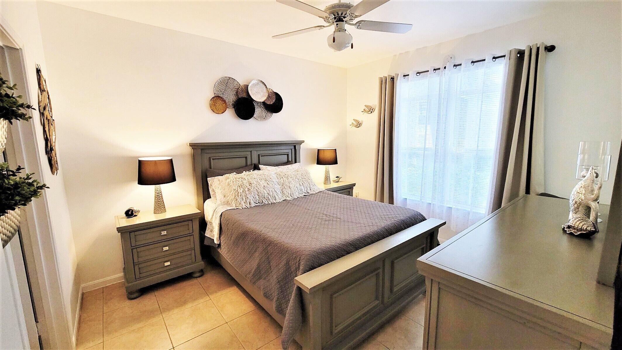 1 bedroom, memory foam beds, iron/ironing board, free WiFi