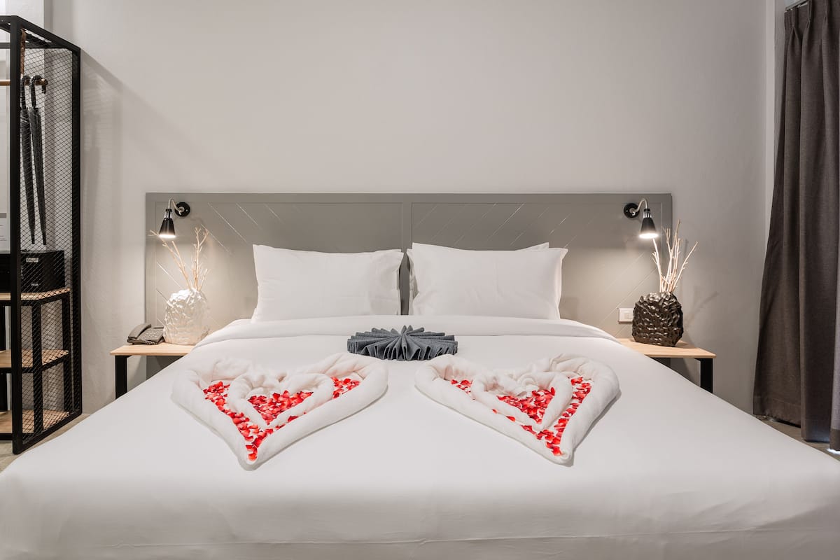 Superior Double or Twin Room | Egyptian cotton sheets, premium bedding, in-room safe, desk