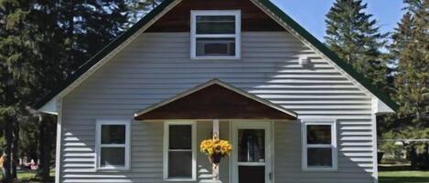 Cabin, 3 Bedrooms | Exterior