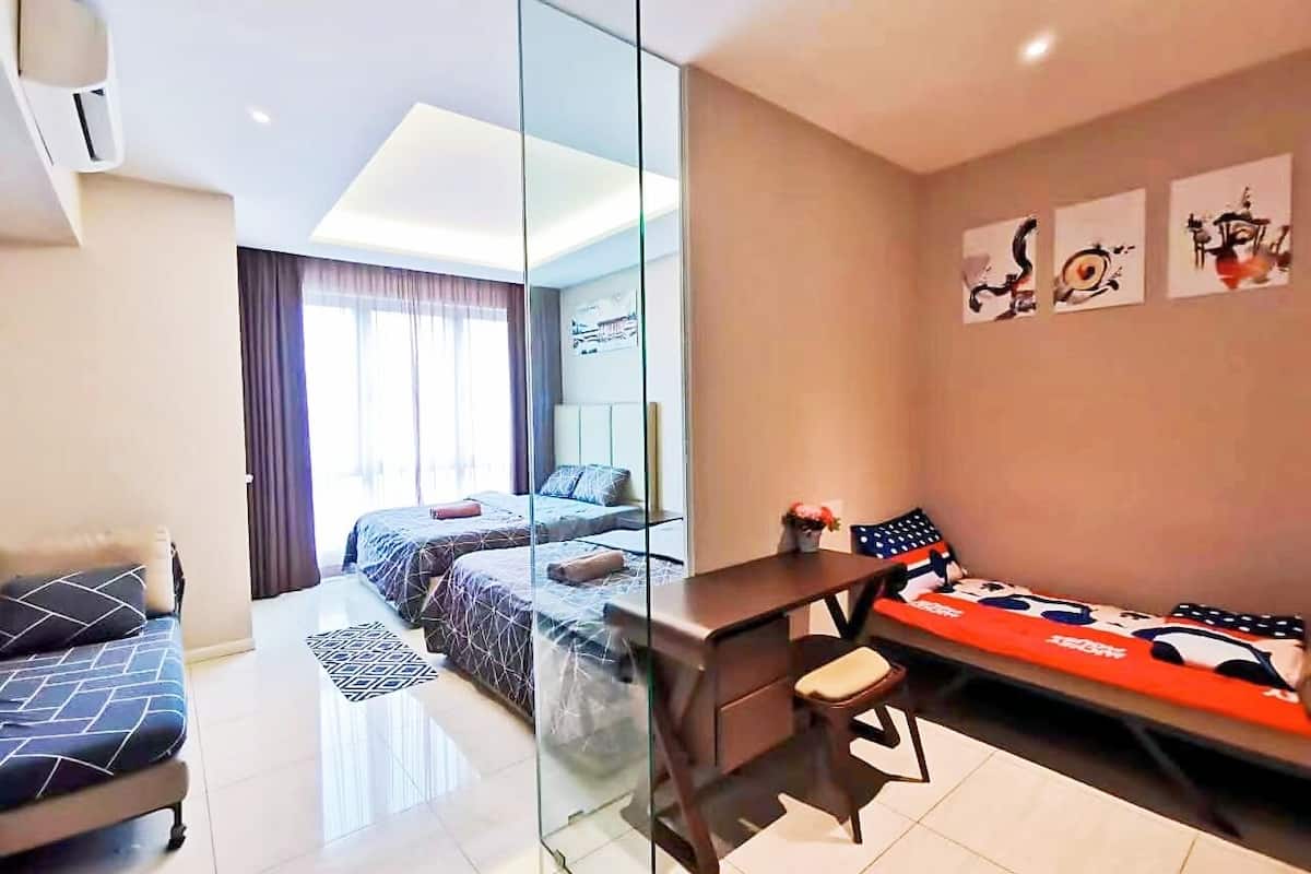 Suite (Korean) | 2 camere, una scrivania, tende oscuranti, insonorizzazione