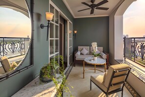 Chambre Présidentielle (Suite)