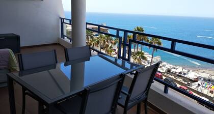 Apartment mit herrlicher Aussicht im Obergeschoss und mit öffentlichen Parkplätzen
