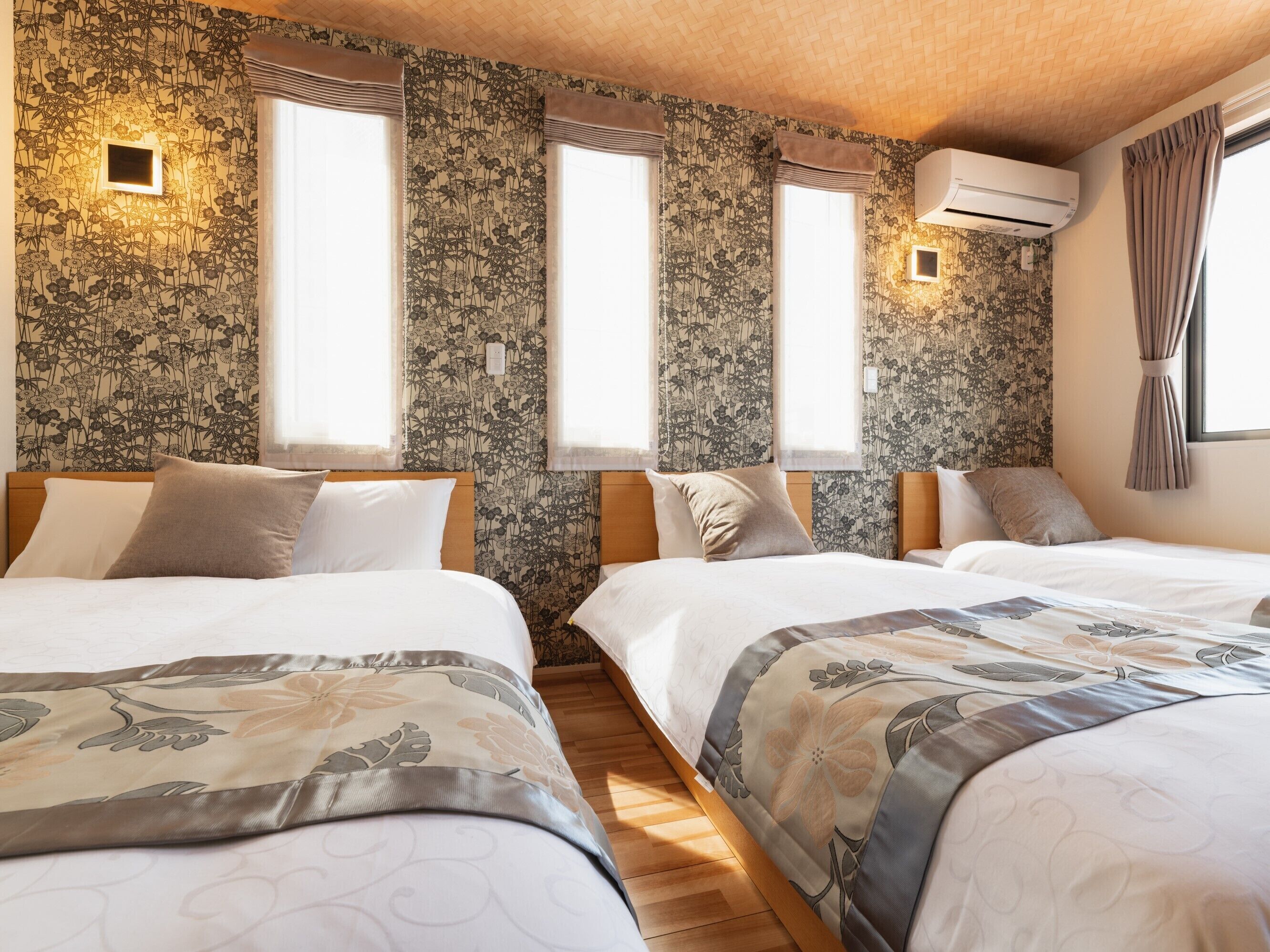 Individually decorated, free WiFi, bed sheets