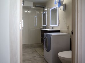 トイレットペーパー