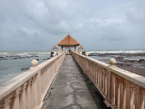 Beach/ocean view