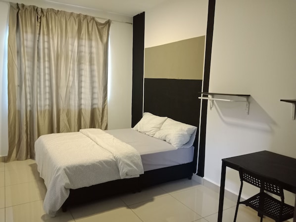 Frette Italian sheets, premium bedding, in-room safe