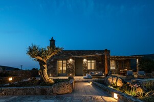 Villa, 2 Bedrooms, Hot Tub, Sea View | Terrace/patio