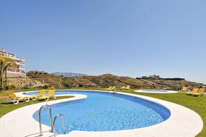 Pool - Apt with sea view, communal pool and only a 10 minute drive from the beach! (Mijas costa)