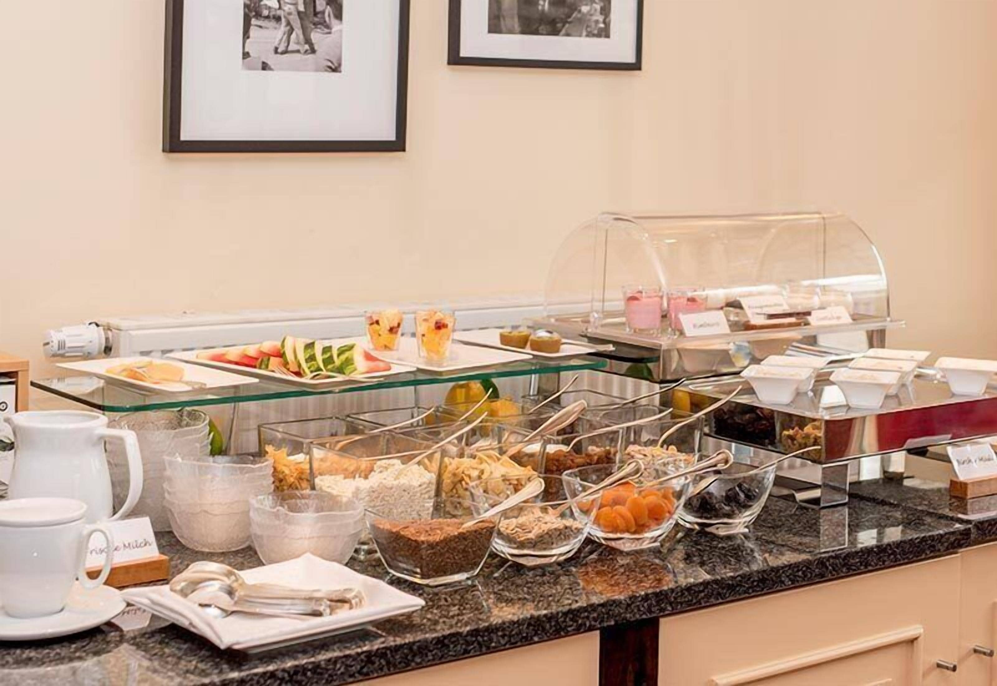 free daily on-the-go breakfast