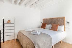 Deluxe Duplex, 2 Double Beds