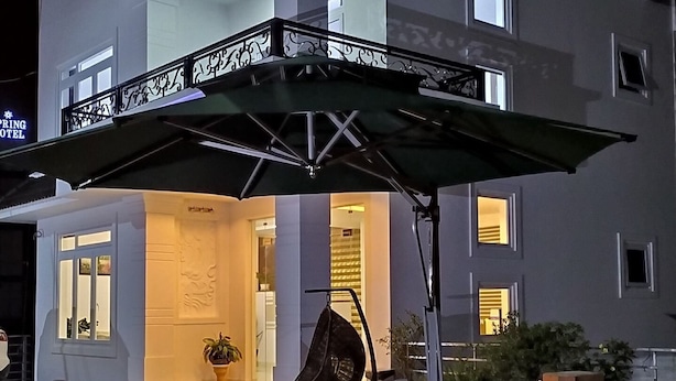 Front of property - My Khanh Hotel (Lam Vien - Da Lat)