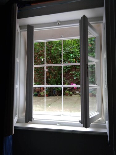 Einfache und ruhige Wohnung im Stadtzentrum