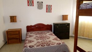 Standard Double Room | Free WiFi, bed sheets