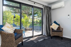 Luxury Queen with Garden Views