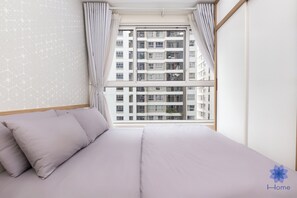 2 bedrooms, in-room safe, iron/ironing board, WiFi