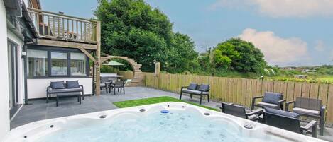 منزل (Multiple Bedrooms) | واجهة المنشأة