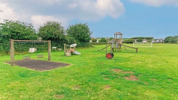 House (Multiple Bedrooms) | Bahagian dalam