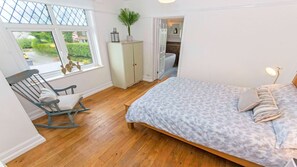 House (Multiple Bedrooms) | Interior