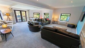 Cottage (6 Bedrooms) | Interior