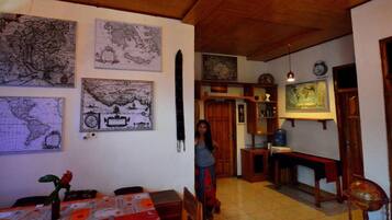 FrĂŒhstĂŒck, Mittagessen und Abendessen