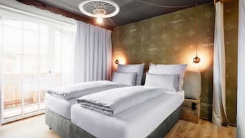 Doppia Comfort, balcone | Una cassaforte in camera, con stile personalizzato