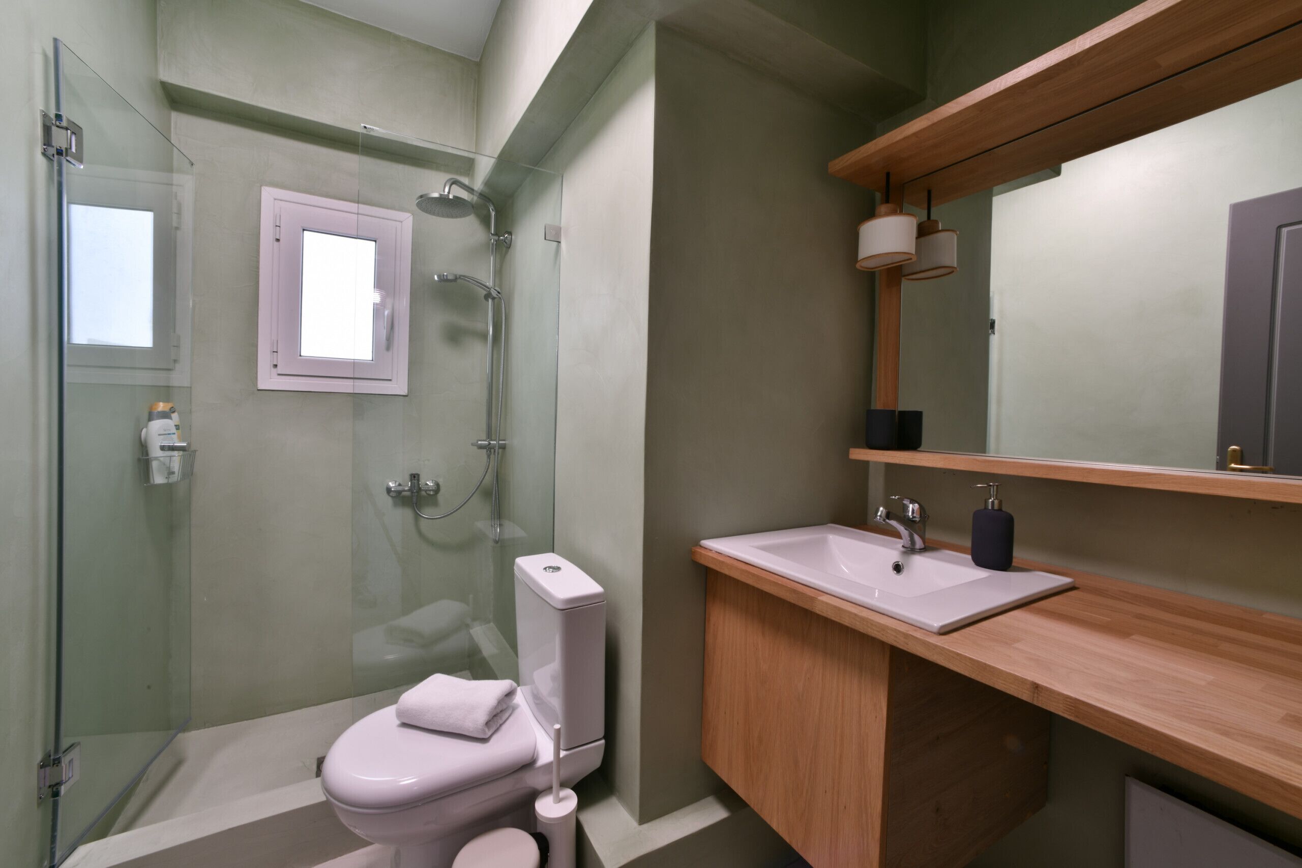 Appartement, 1 chambre (1.2) | Salle de bain | Douche, sèche-cheveux, serviettes fournies, savon