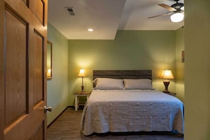 5 habitaciones, tabla de planchar con plancha y wifi gratis