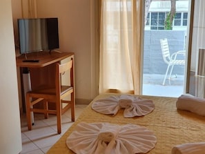 Cots/infant beds, free WiFi, wheelchair access