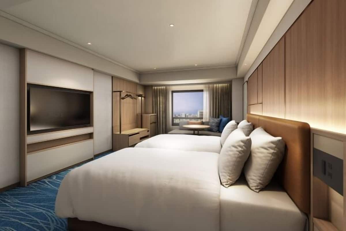 1 bedroom, in-room safe, blackout curtains, free WiFi