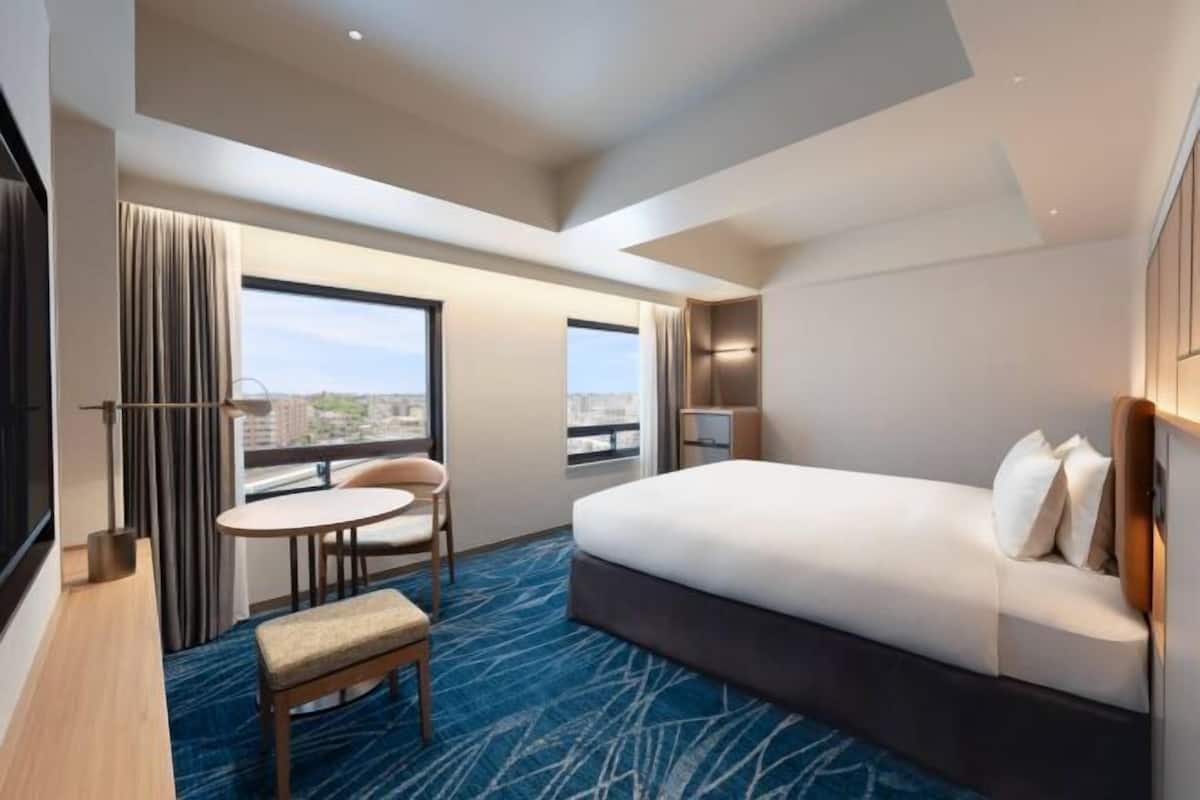 In-room safe, blackout curtains, iron/ironing board, free WiFi