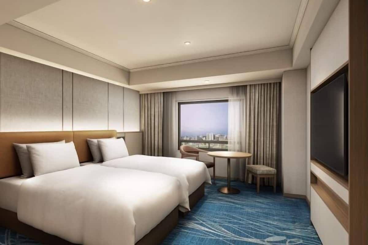 1 bedroom, in-room safe, blackout curtains, free WiFi
