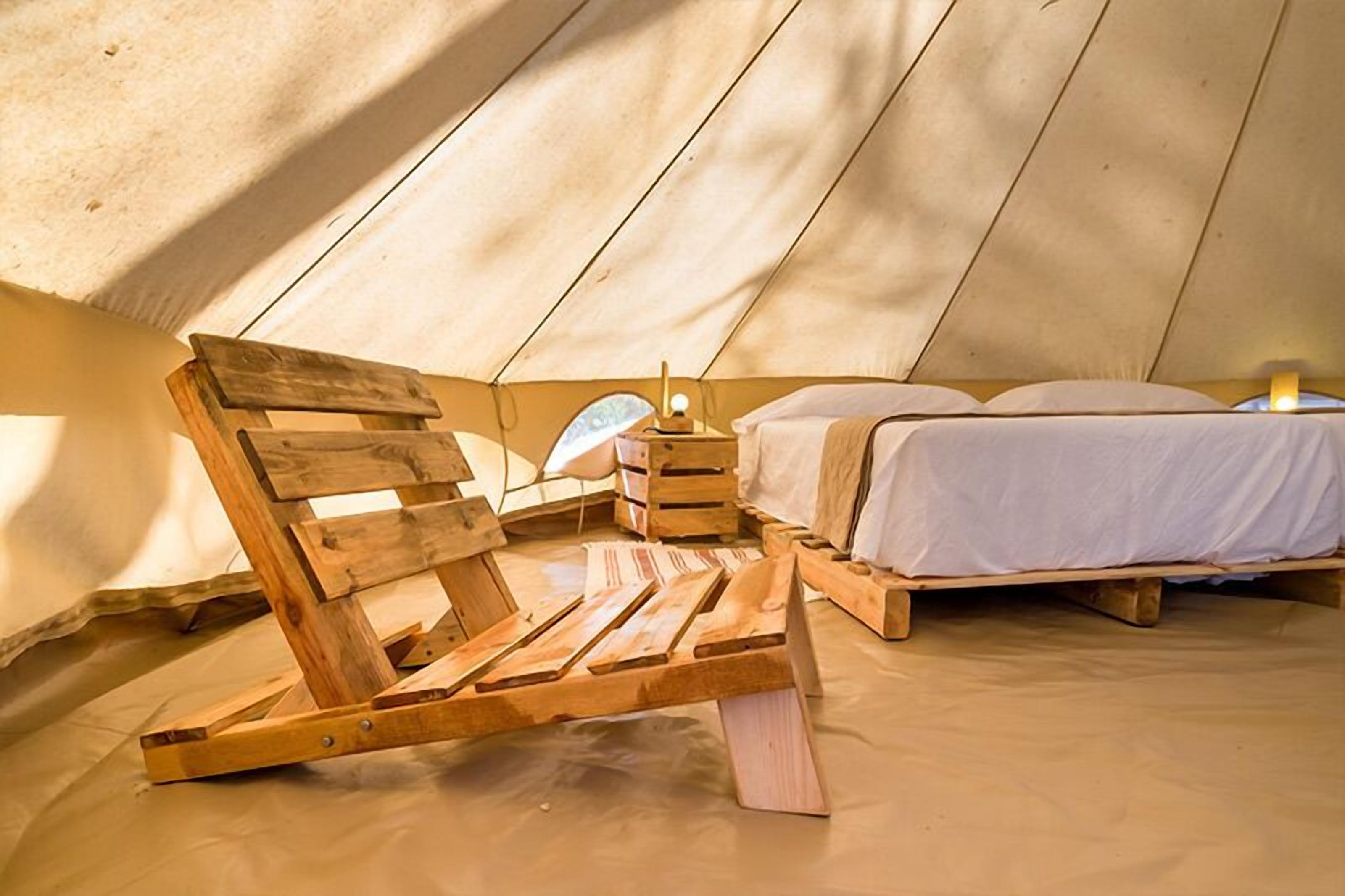 Tenda | Seprai linen