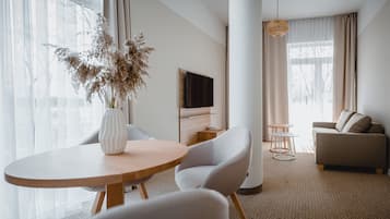 Apartment, 2 Schlafzimmer | Zimmersafe, Schreibtisch, Bügeleisen/Bügelbrett, kostenloses WLAN