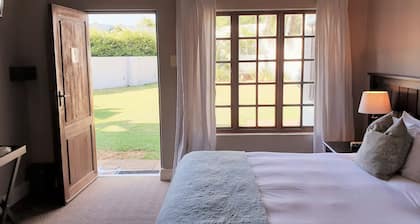 African Sands Bed & Breakfast