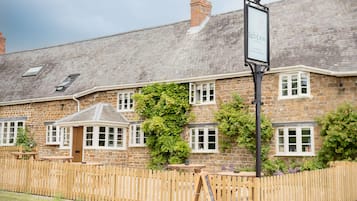 Double Room, Ensuite | Garden