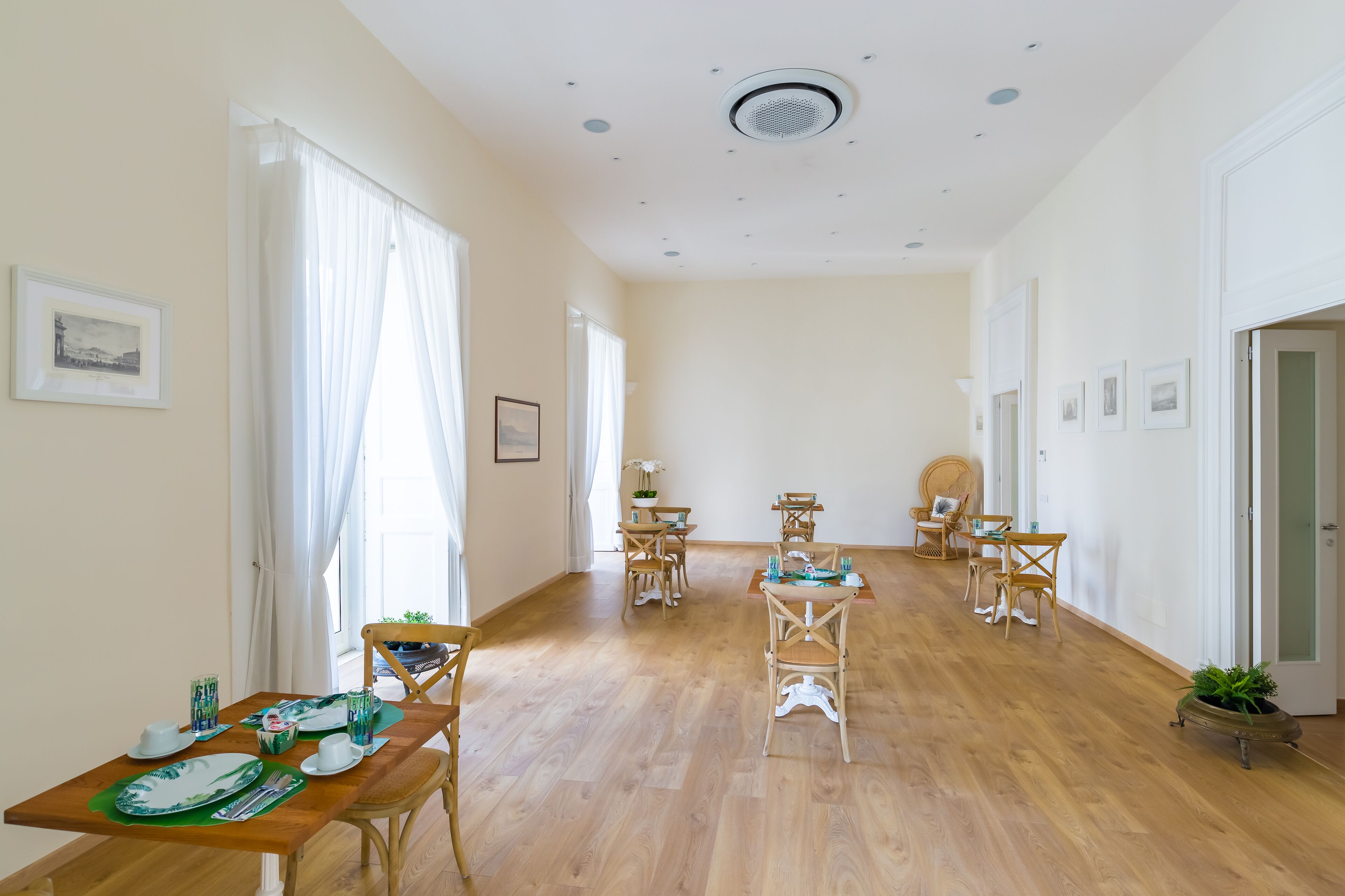 Free daily self-serve breakfast